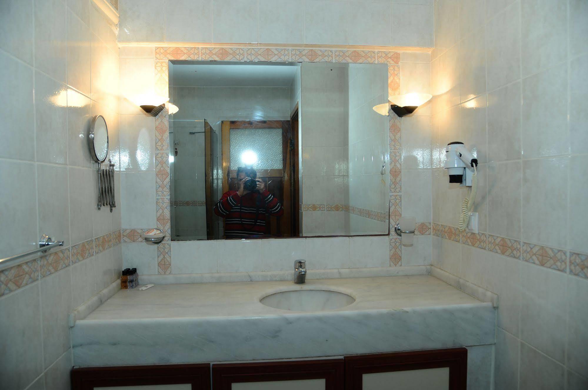 Hotel Dorukhan Kusadasi Luaran gambar