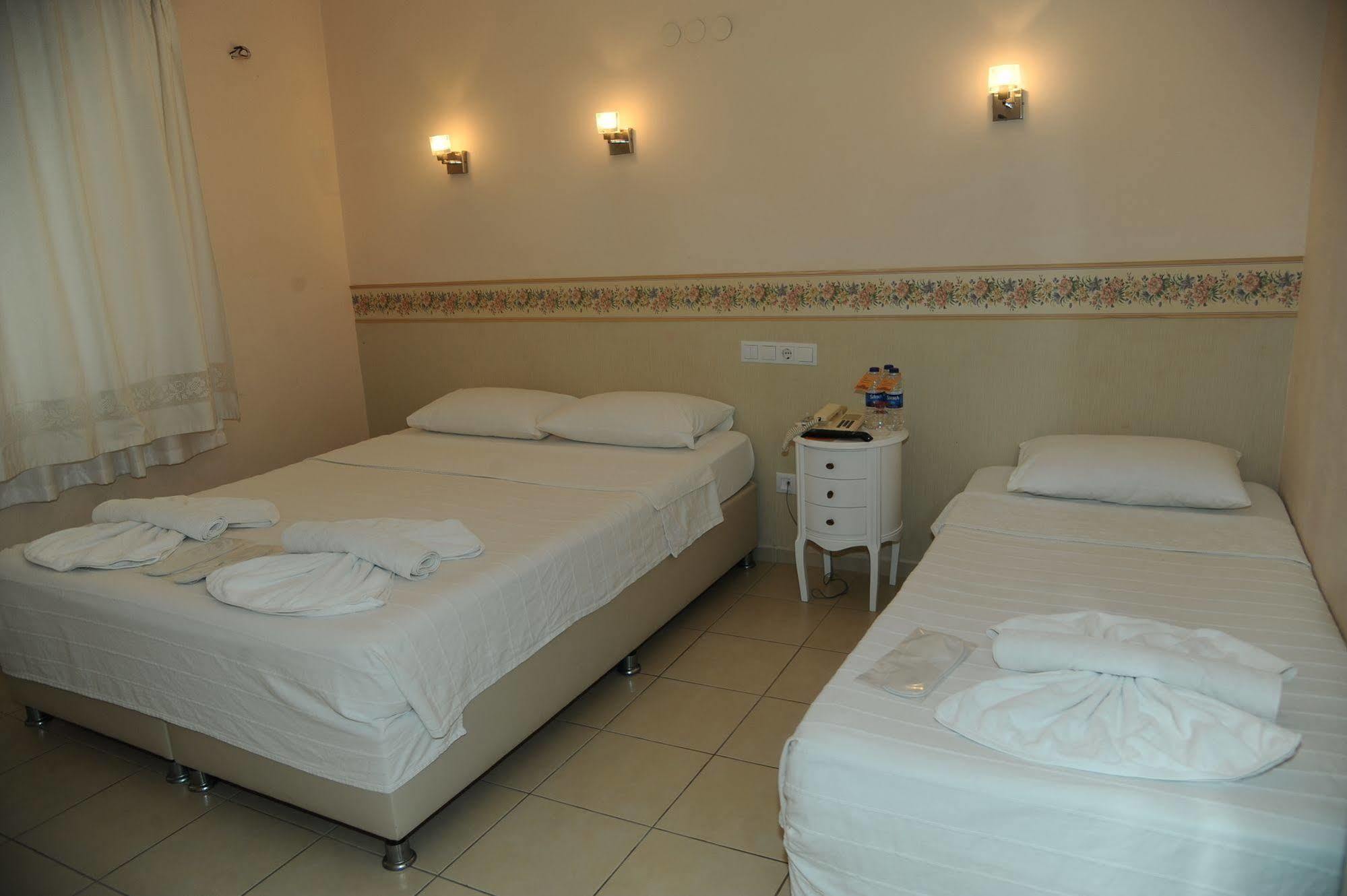 Hotel Dorukhan Kusadasi Luaran gambar